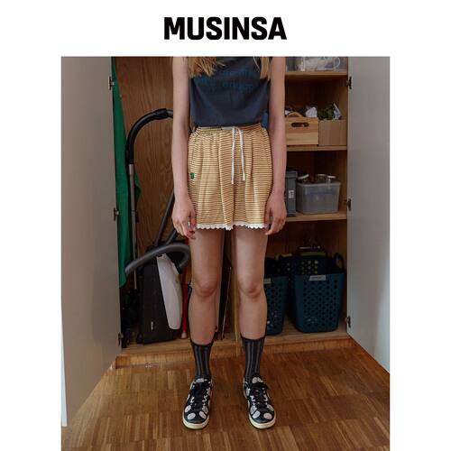 NOCONTENT 197. 条纹蕾丝短裤 _ 芥末色 MUSINSA韩国官网直邮进口