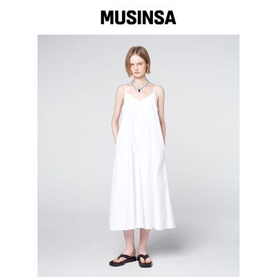 320SHOWROOM 棉质V领口袋吊带裙 白色 MUSINSA韩国直邮官方正品