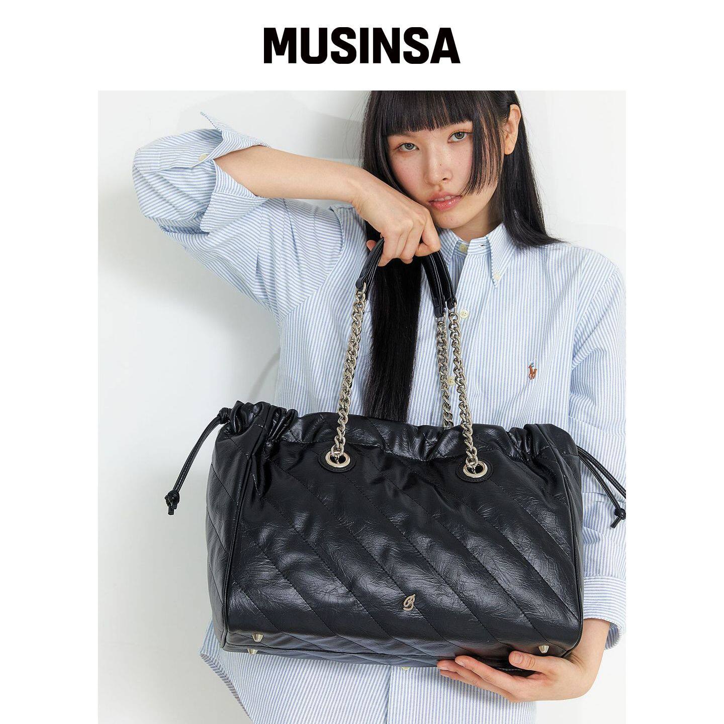BADGIGI 链条方形包，黑色绗缝 MUSINSA韩国直邮官方正品