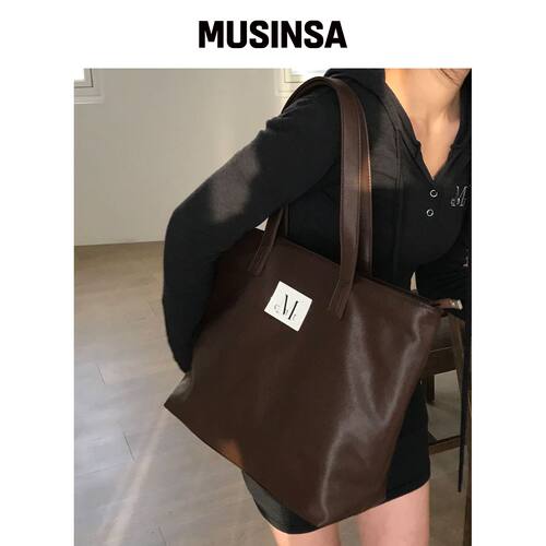 MUCENT REEN侧拉链皮革肩包男女通用（2色） MUS韩国官网直邮进口