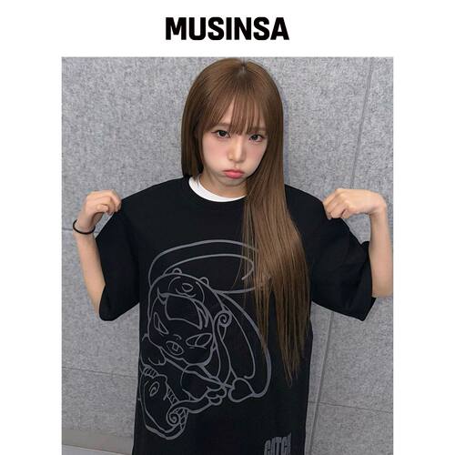 LUVISTRUE LUVISTRUE X YENA 宽松T恤（黑色） M韩国官网直邮进口
