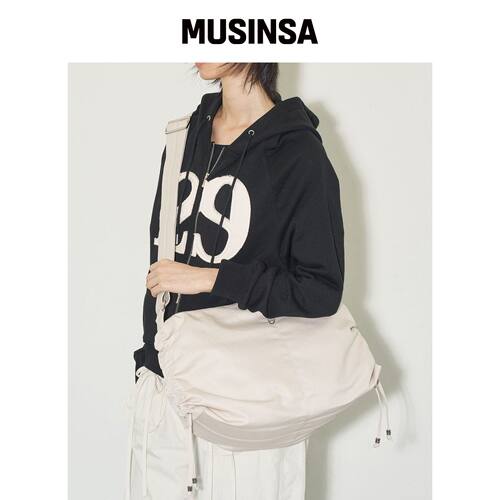 ILLIGO SOPH. 软褶大包 婴儿色 MUSINSA韩国官网直邮进口