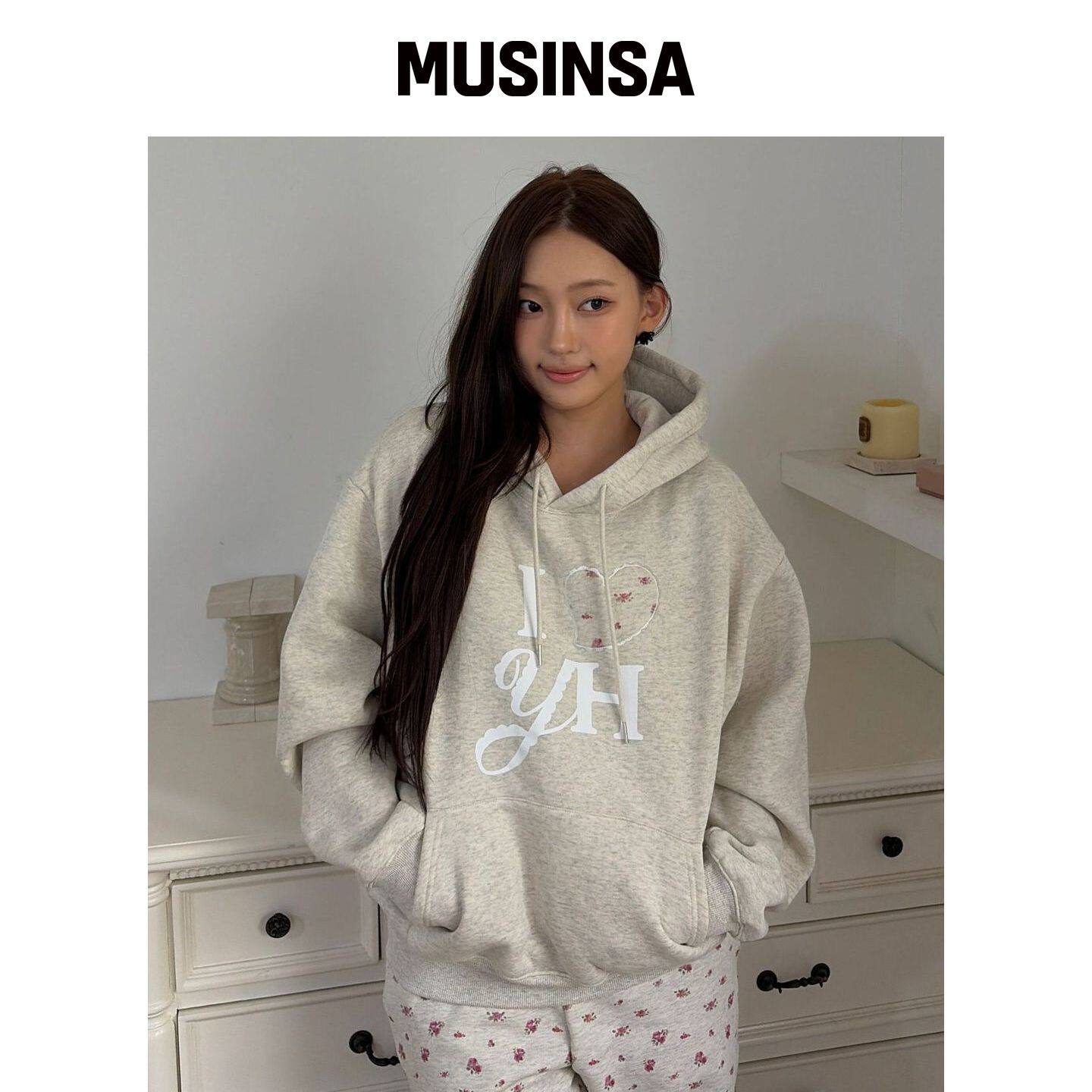 YOUHEE I LOVE YH 连帽卫衣_燕麦色 MUSINSA韩国官网直邮进口