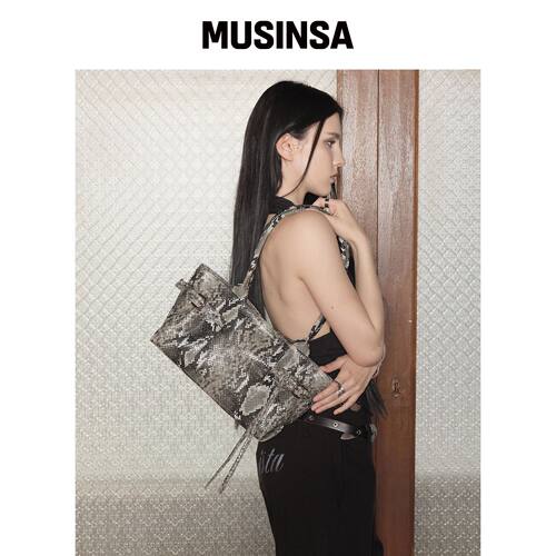 PICEA Vezel Bag [Python Khaki]韩国官网直邮进口MUSINSA