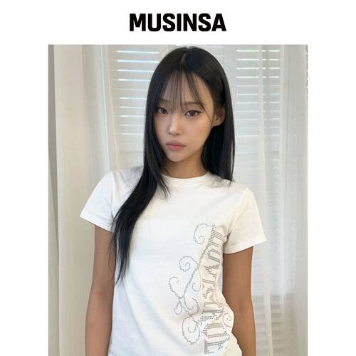 LUVISTRUE EL LUVISTRUE LOGO T恤（白色） MUSI韩国官网直邮进口
