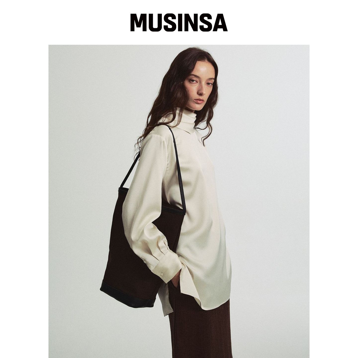 MIDNLOW 缎面丝巾领衬衫(奶油色) MUSINSA韩国官网直邮进口