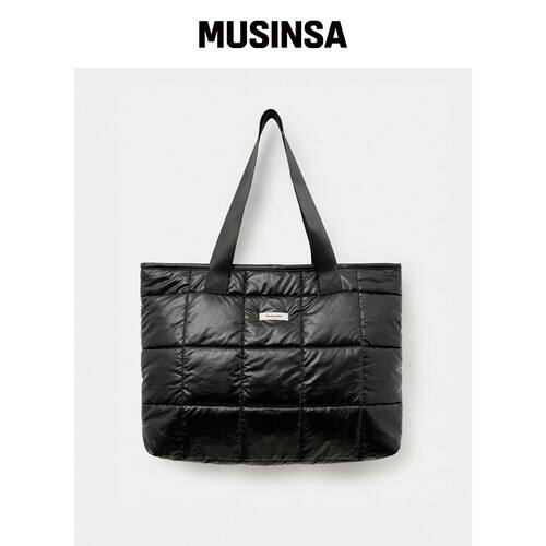 HELENE PARIS 压纹方形包 [VLACK] MUSINSA韩国官网直邮进口