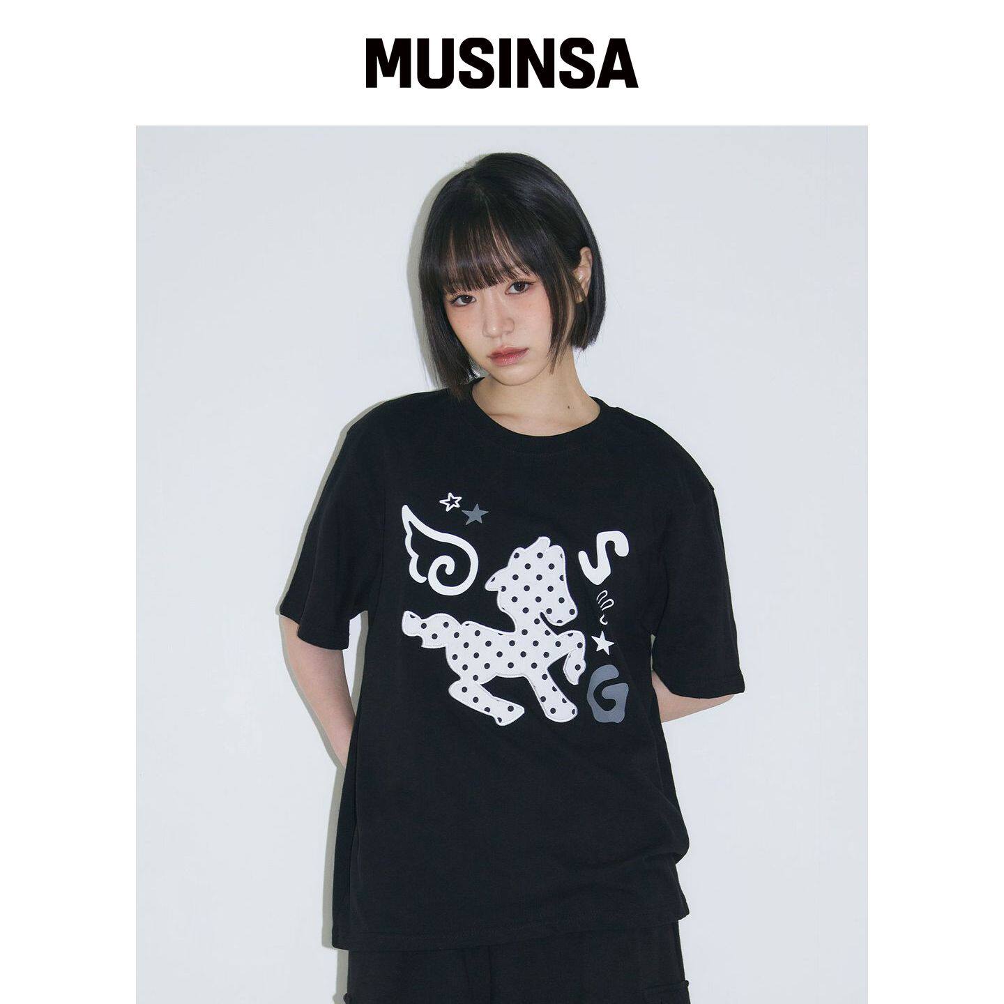 SLEEKGLOW 波点 PONY 贴花 T恤[黑色] MUSINSA韩国官网直邮进口图片