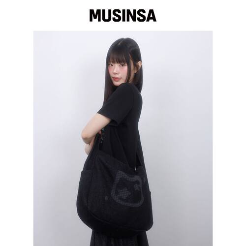 LMR CAT SYMBOL 应用水洗斜挎包 BLACK韩国官网直邮进口MUSINSA