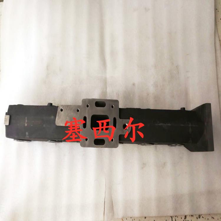 用于工程机械6CT8.3发动机湿式排气歧管3922423 船用排气歧管