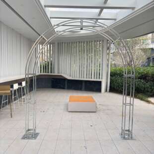 新款婚庆拱门桁架弧形拍摄道具半圆铁艺舞台户外拱形架子布置装饰