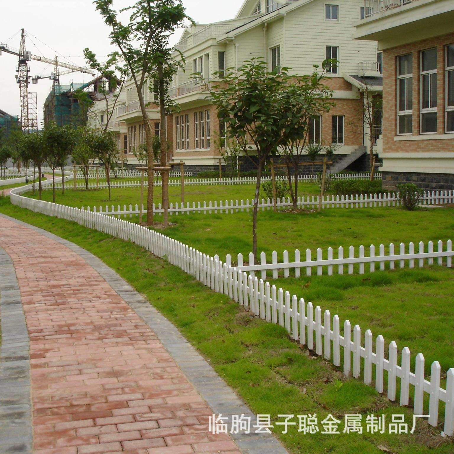 小区公园围栏绿化带白色pvc塑钢庭院园艺花坛草坪护栏钢制栅栏