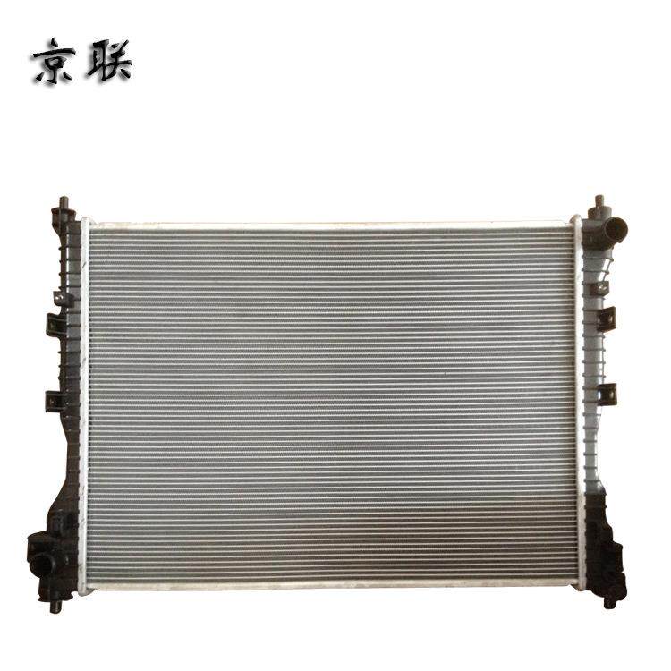 哈弗H6运动版汽车散热器冷凝器暖风电动散热器油冷器散热小水箱