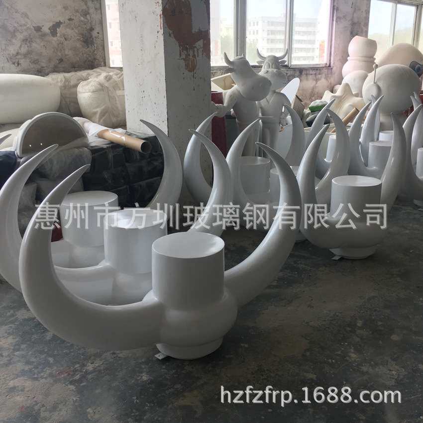 大型玻璃钢牛头造型 动物雕塑摆件 树脂景观文化艺术雕塑展示模型