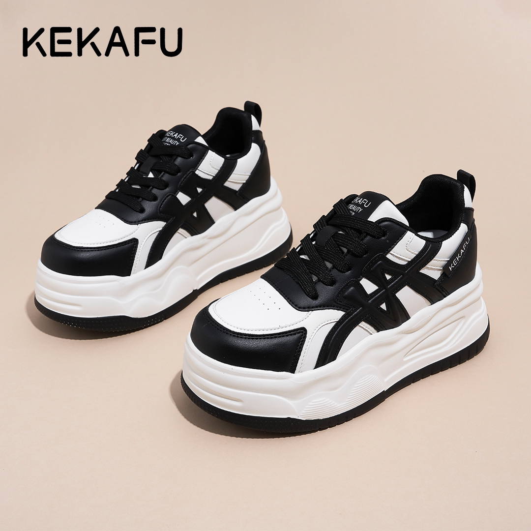 珂卡芙增高8CM熊猫板鞋女2026新款厚底松糕百搭ins休闲运动小白鞋