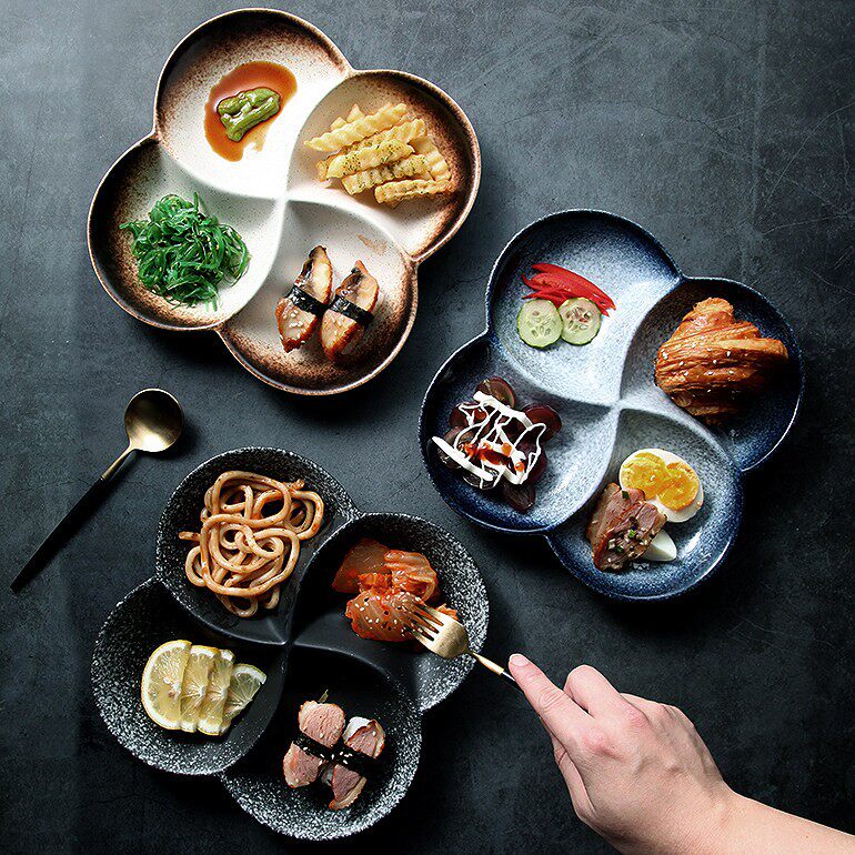 日式分格餐盘减脂健身餐陶瓷家用菜盘分隔餐具大人一人食早餐盘子