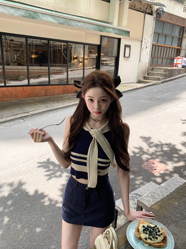 你的懒懒llan中环辣妹针织上衣