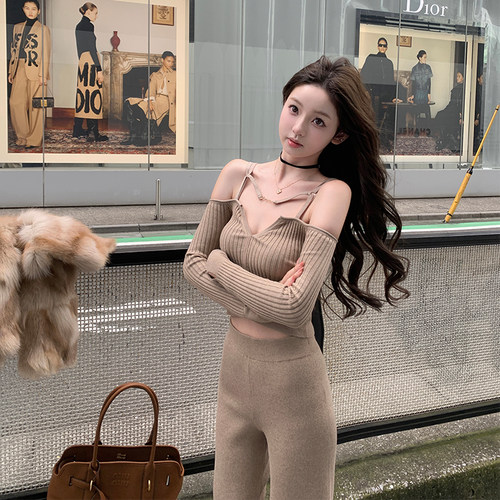 你的懒懒llan东京松弛线针织套装