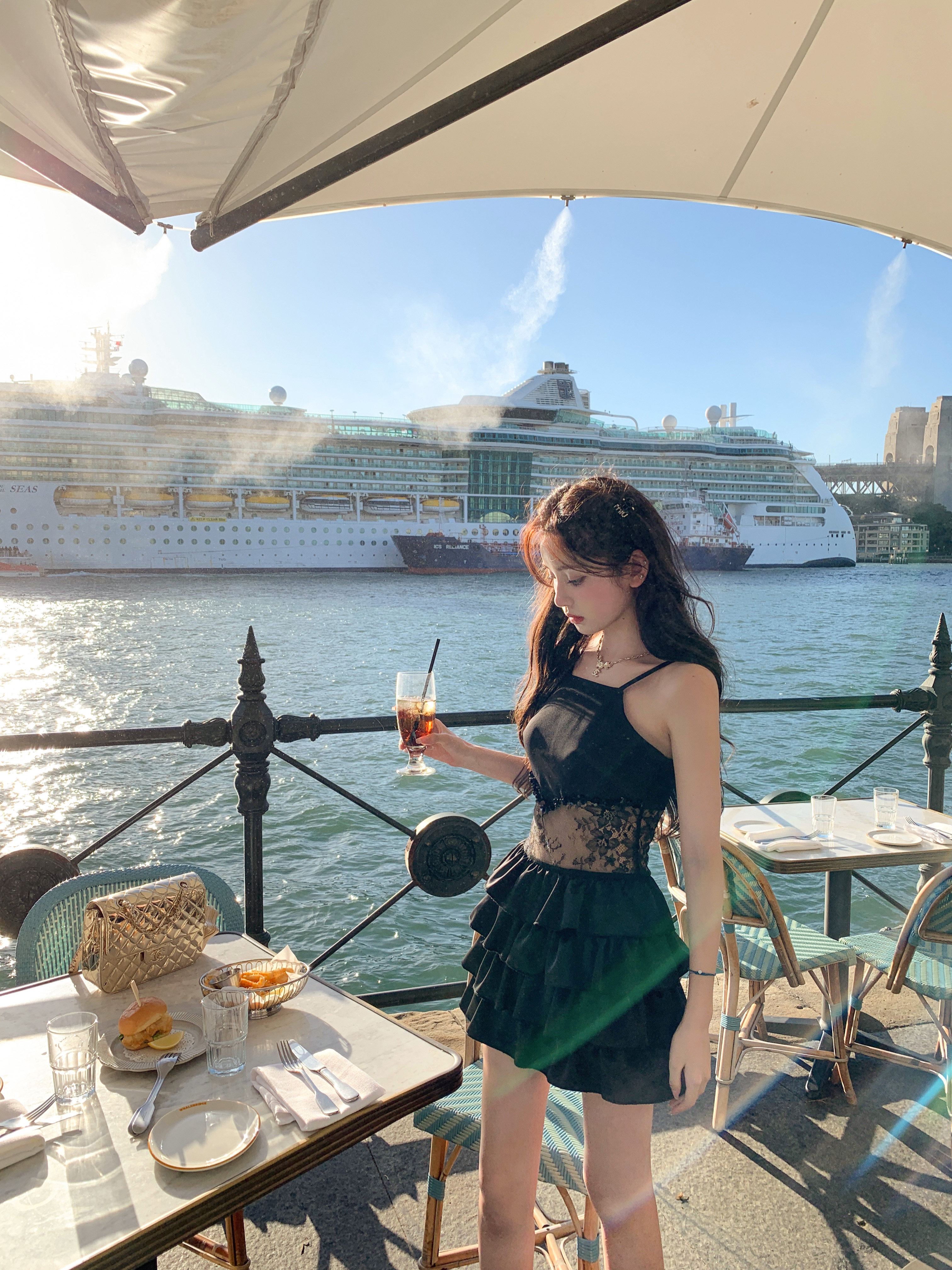 高颜值纯欲包臀短裙辣妹性感