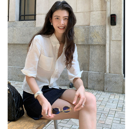 白色polo领亚麻中袖衬衫上衣夏季