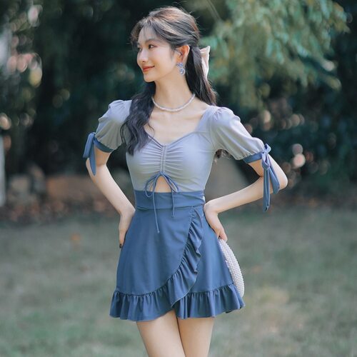 2026新款泳衣女大码胖mm连体保守裙式性感仙女范遮肚显瘦温泉泳