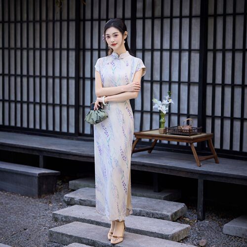 2026新款新中式淡雅紫色印花改良旗袍女长款日常气质连衣裙复古国