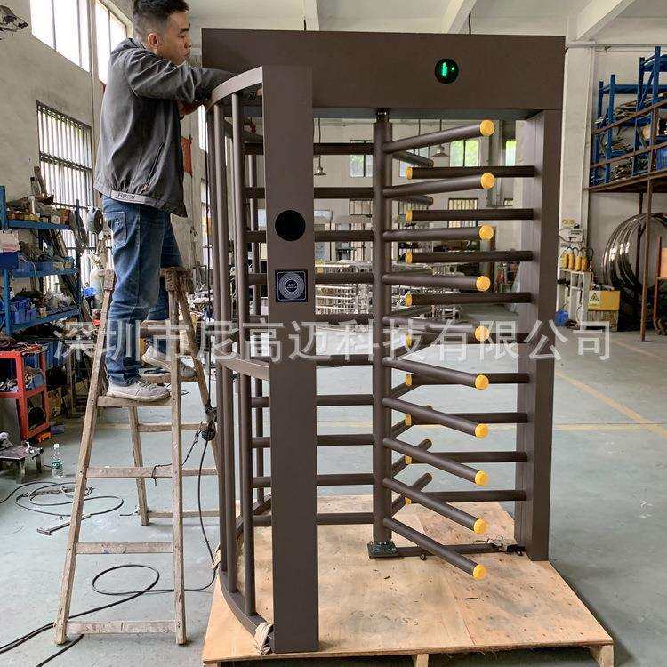 旋转栅门深圳厂家直供不锈钢成品旋转辊闸门书店度假村门禁全高闸