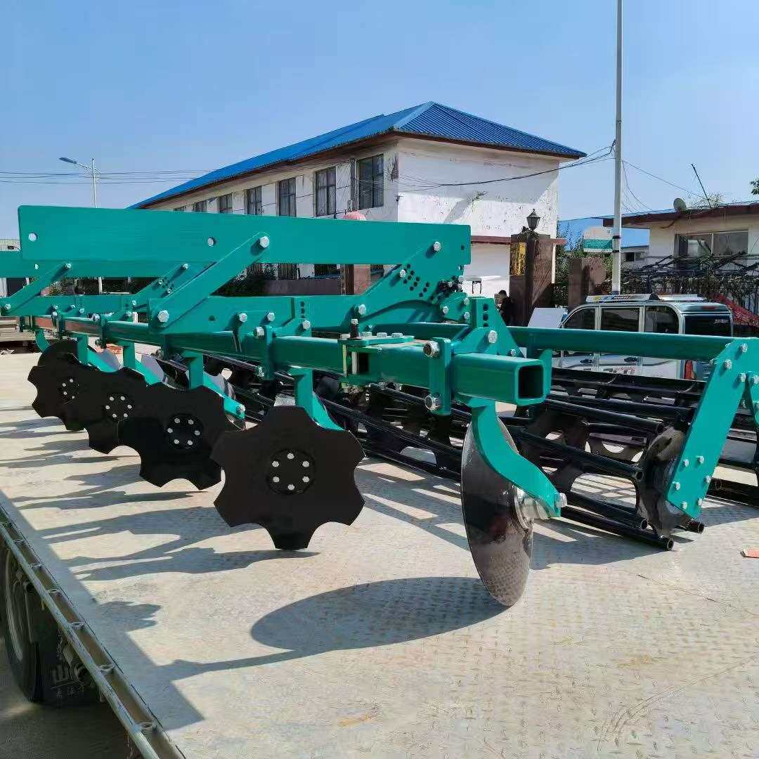 加重型牵引圆盘重耙拖拉机带四米深松圆盘联合整地机多功能耕整机