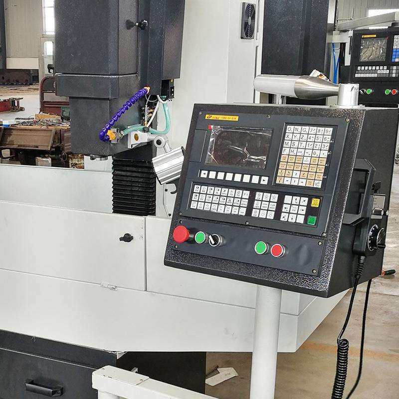 森特XK7120A防护家用微型数控铣床桌面微型精密数控仪表螺纹铣床