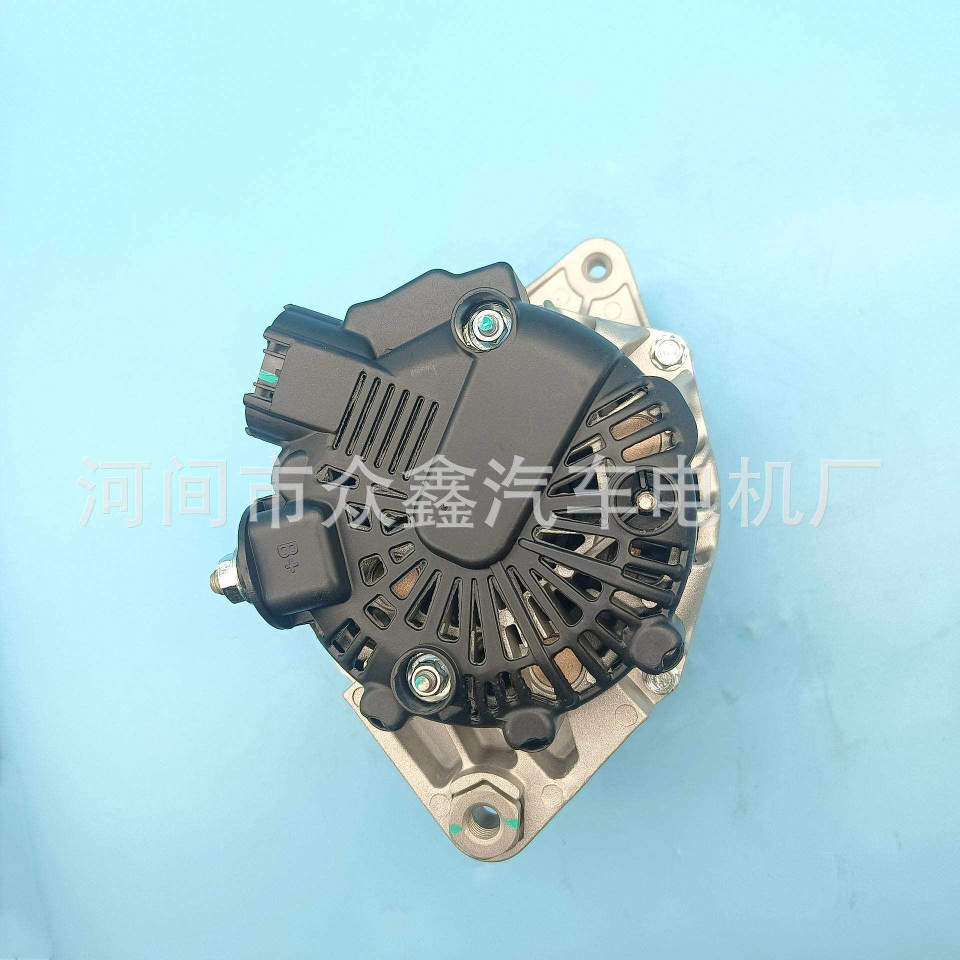 起动机，37300-2B520 373002B300 2607372适用现代悦动 福瑞迪