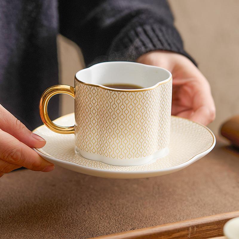 描金电镀格纹陶瓷咖啡杯杯碟套装现代轻奢茶餐厅下午茶点心碟茶杯