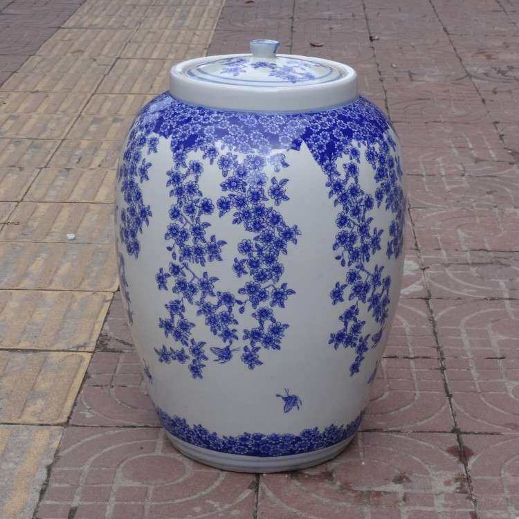 景德镇陶瓷米缸青花瓷蝶恋花带盖酒坛储物罐泡菜坛瓷器工艺品摆件