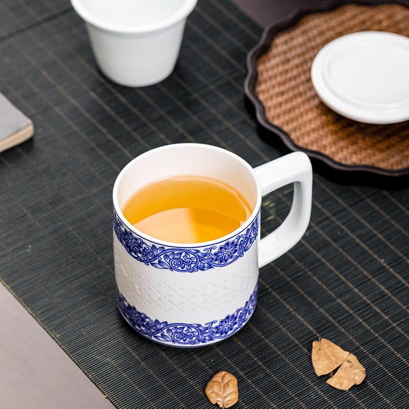 景德镇陶瓷过滤杯大容量带盖办公杯玲珑青花瓷茶水分离泡茶马克杯