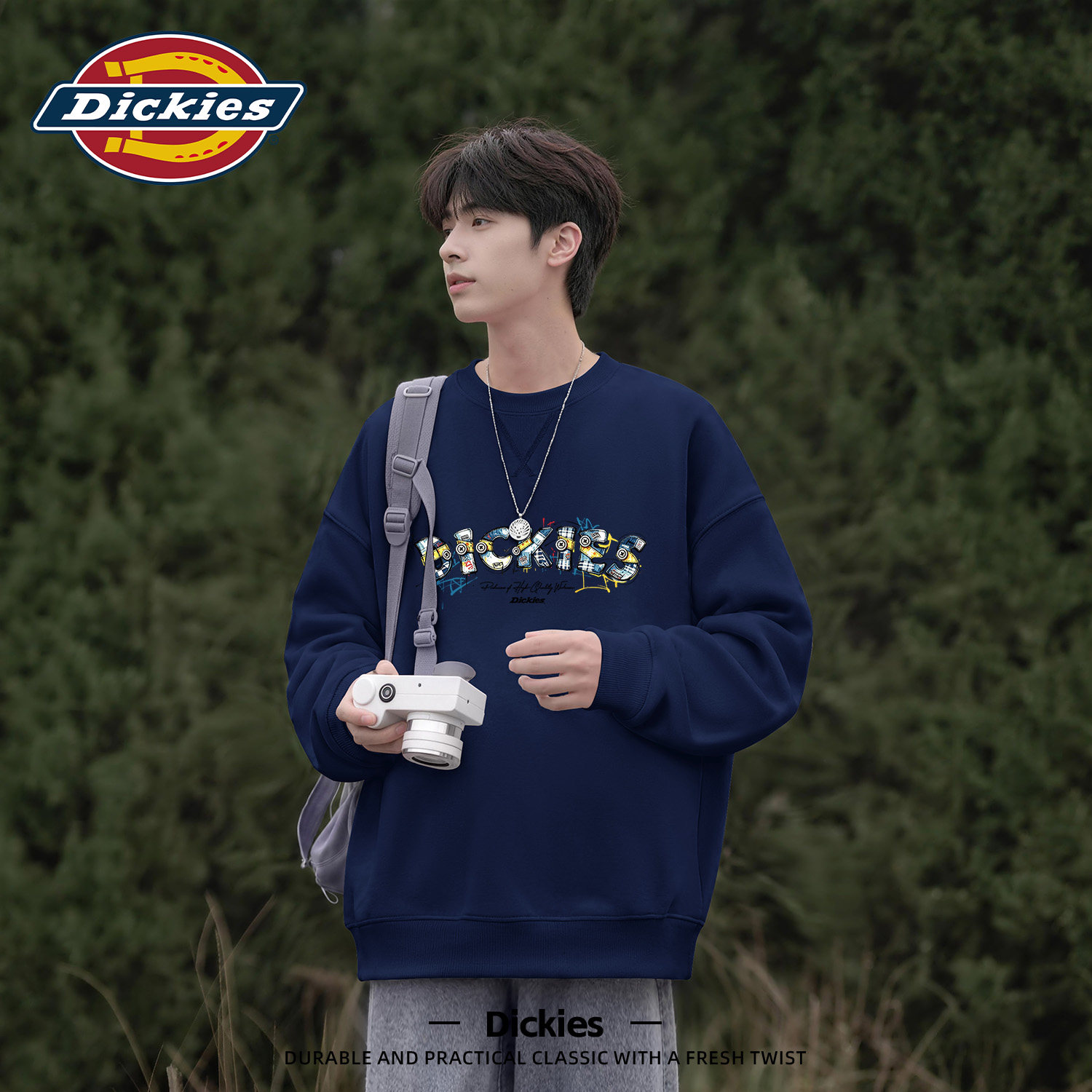 Dickies藏青色字母印花卫衣男款
