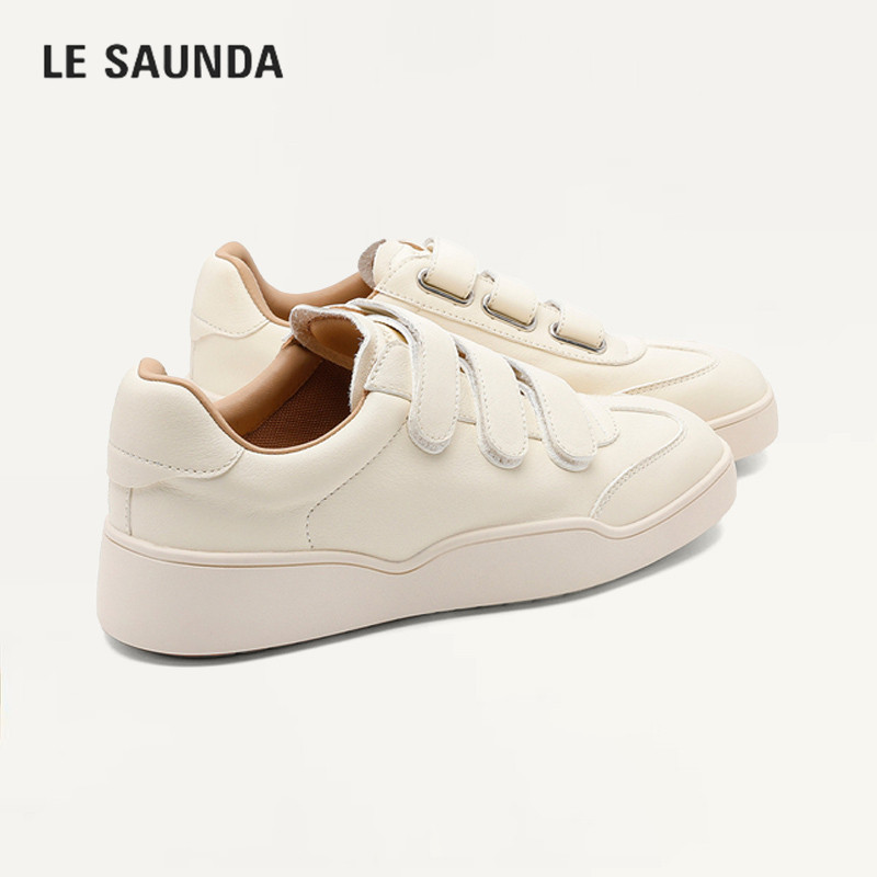 LESAUNDA/莱尔斯丹舒适软底板鞋