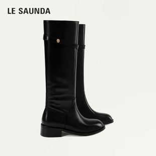 LE SAUNDA/莱尔斯丹2026圆头长筒靴新款皮带扣高筒骑士靴加绒高筒