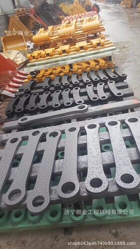 DH挖掘机工字架连杆千秋架批发