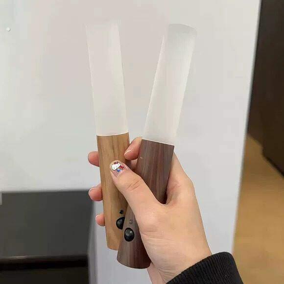 厂家直销木质感应灯入户门人来即亮智能人体感应小夜灯充电玄关灯