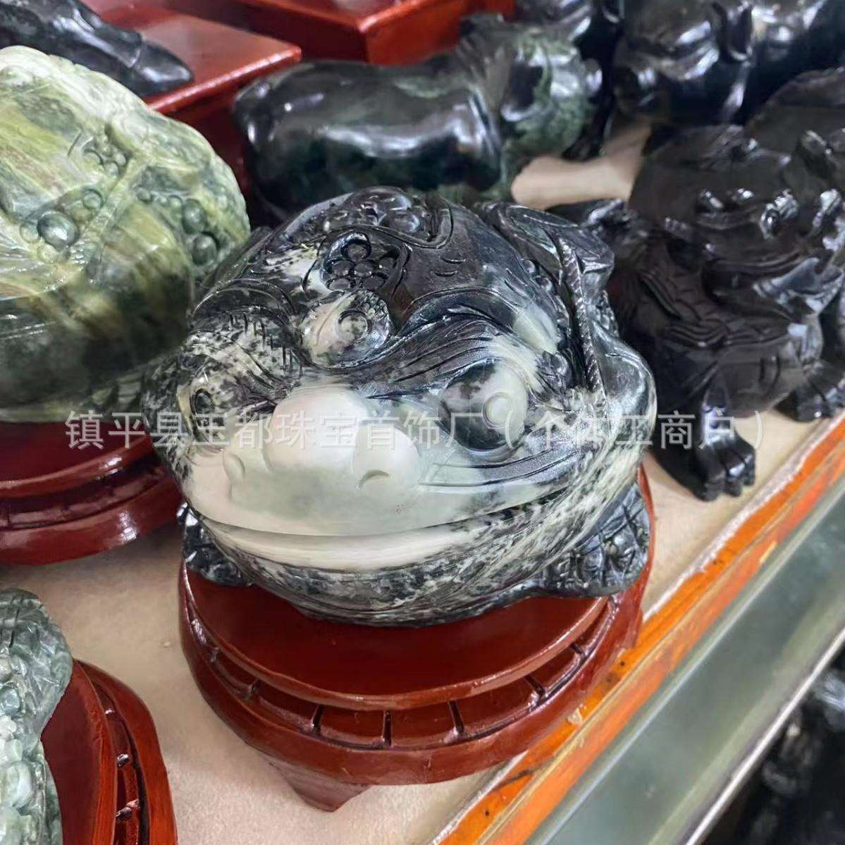 天然独山玉摆件金蟾福贵缠身金蟾摆件开业送礼摆放工艺品