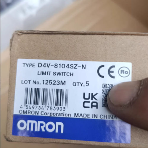 限位开关D4V-8104SZ-N 行程开关 微动开关