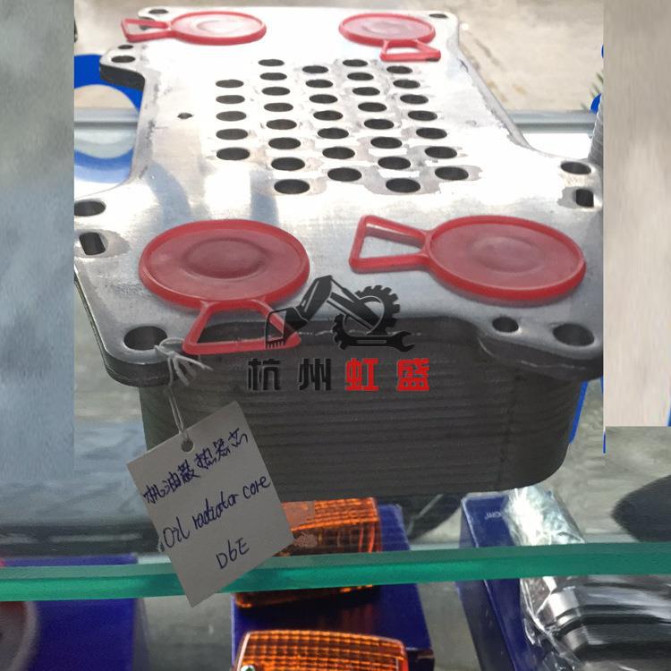 挖掘机机油散热器芯 D6E 挖机机油散热器芯 挖机机油散热器配件
