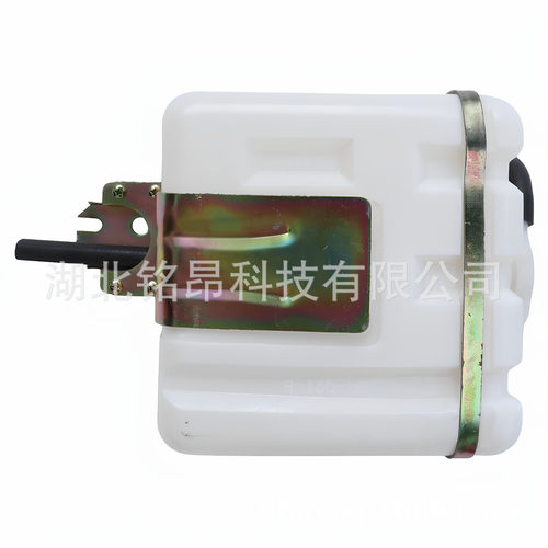 东风六驱尖头越野车EQ2082E6D膨胀水箱总成1311E03-010冷却副水箱