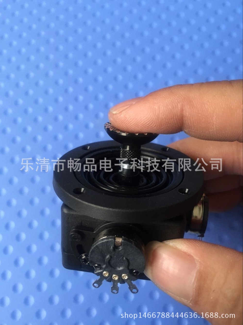 拇指二维摇杆、操纵杆、电位器控制杆、球机键盘