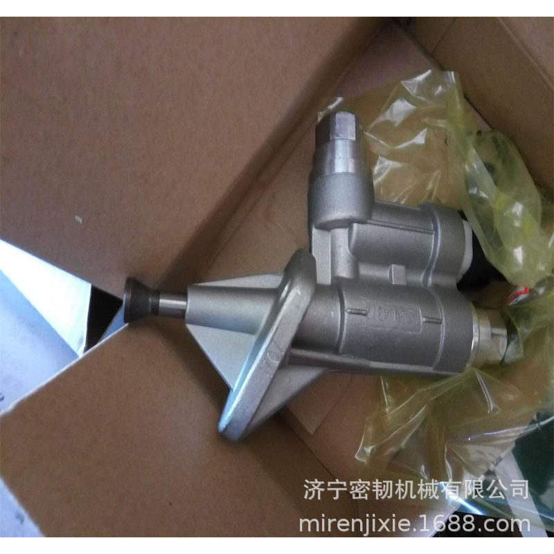 山重建机挖掘机配件JCM921手油泵 输油泵