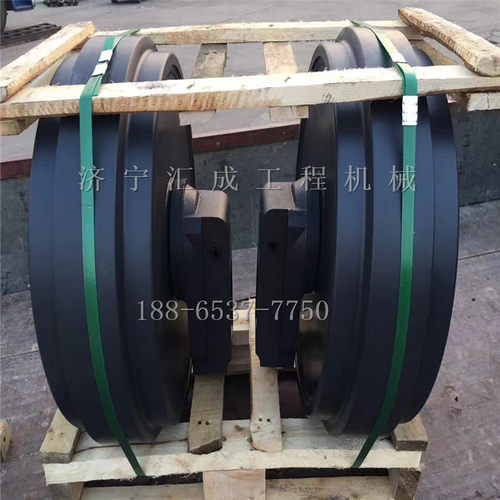 PC450四轮一带 挖掘机引导轮 机械配件 PC450挖掘机履带轮 行走轮