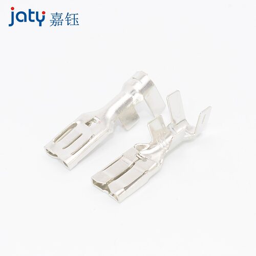 DJ628A-8D 汽车水箱电子扇插头 大电流接线端子 8.0插簧1544228-1