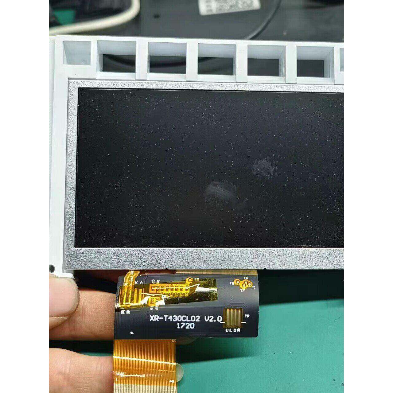 红岩杰狮C500汽车中控仪表盘内屏显示屏液晶屏 XR-T430CL02 V2.0