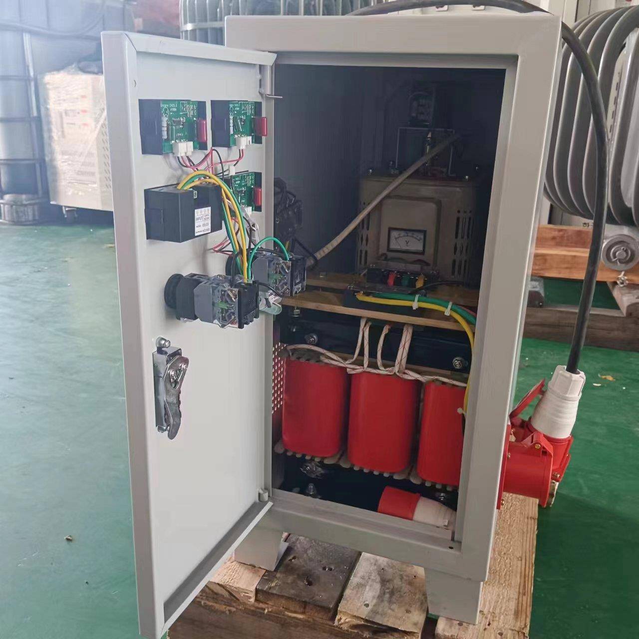 调变一体机380v变220v转110v变压器三相调压器0-430/690V可调