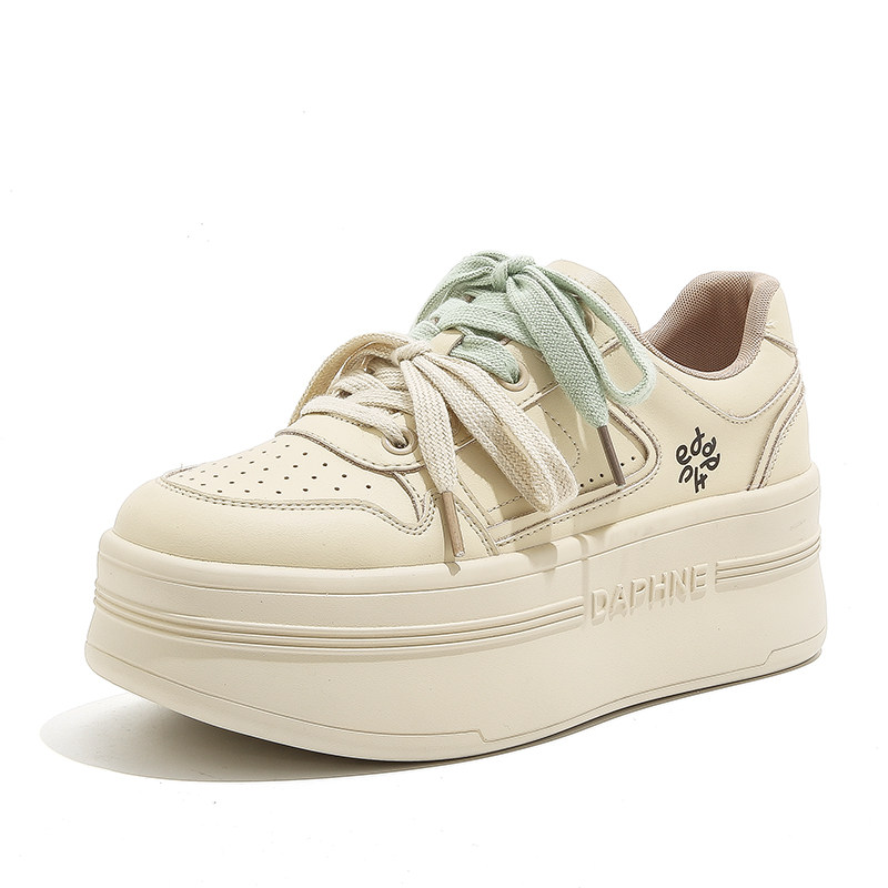 达芙妮2026春季新款厚底增高小白鞋时尚百搭潮流板鞋休闲运动女鞋