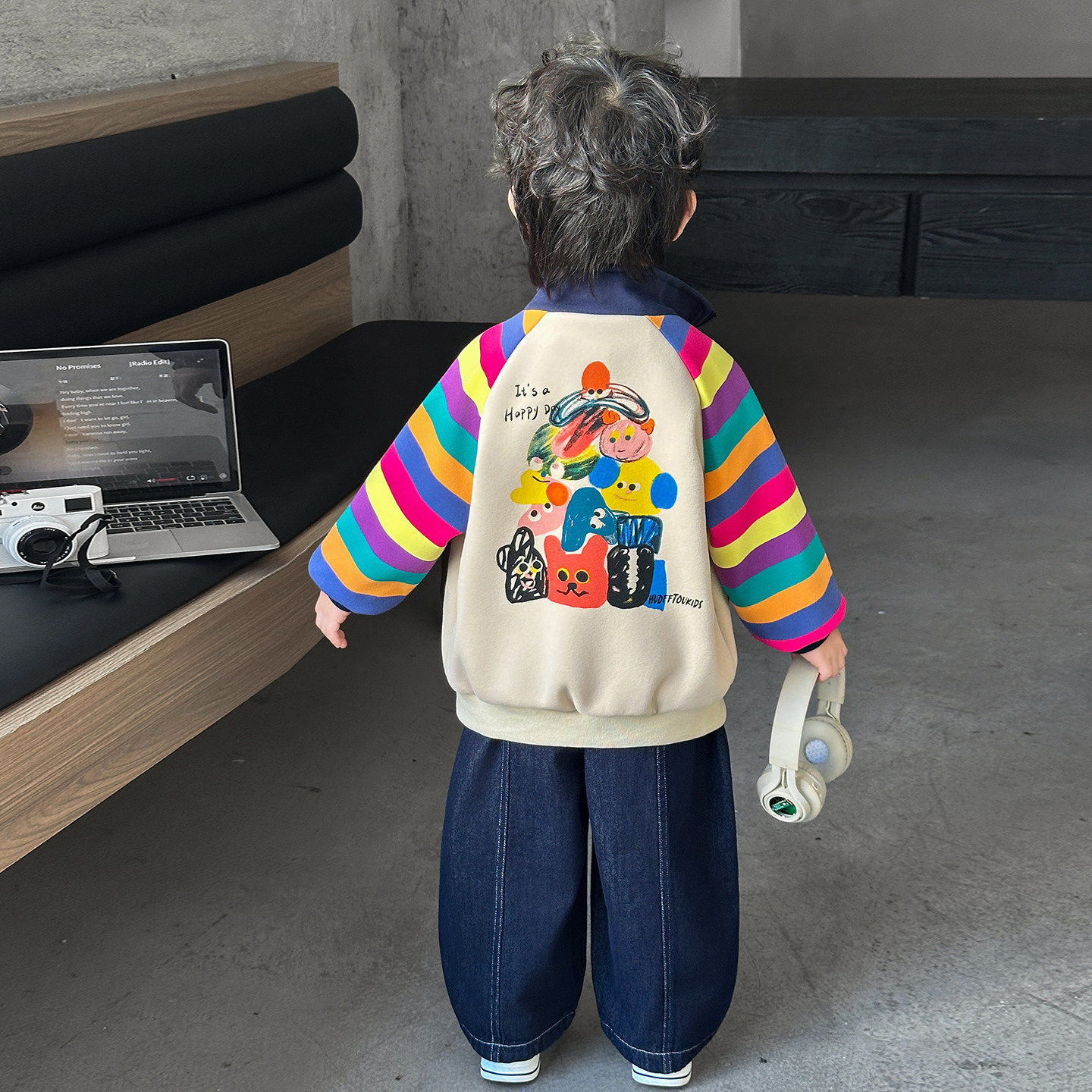 男童开衫外套春秋款儿童立领夹克2026款痞帅韩范时髦男孩春装上衣